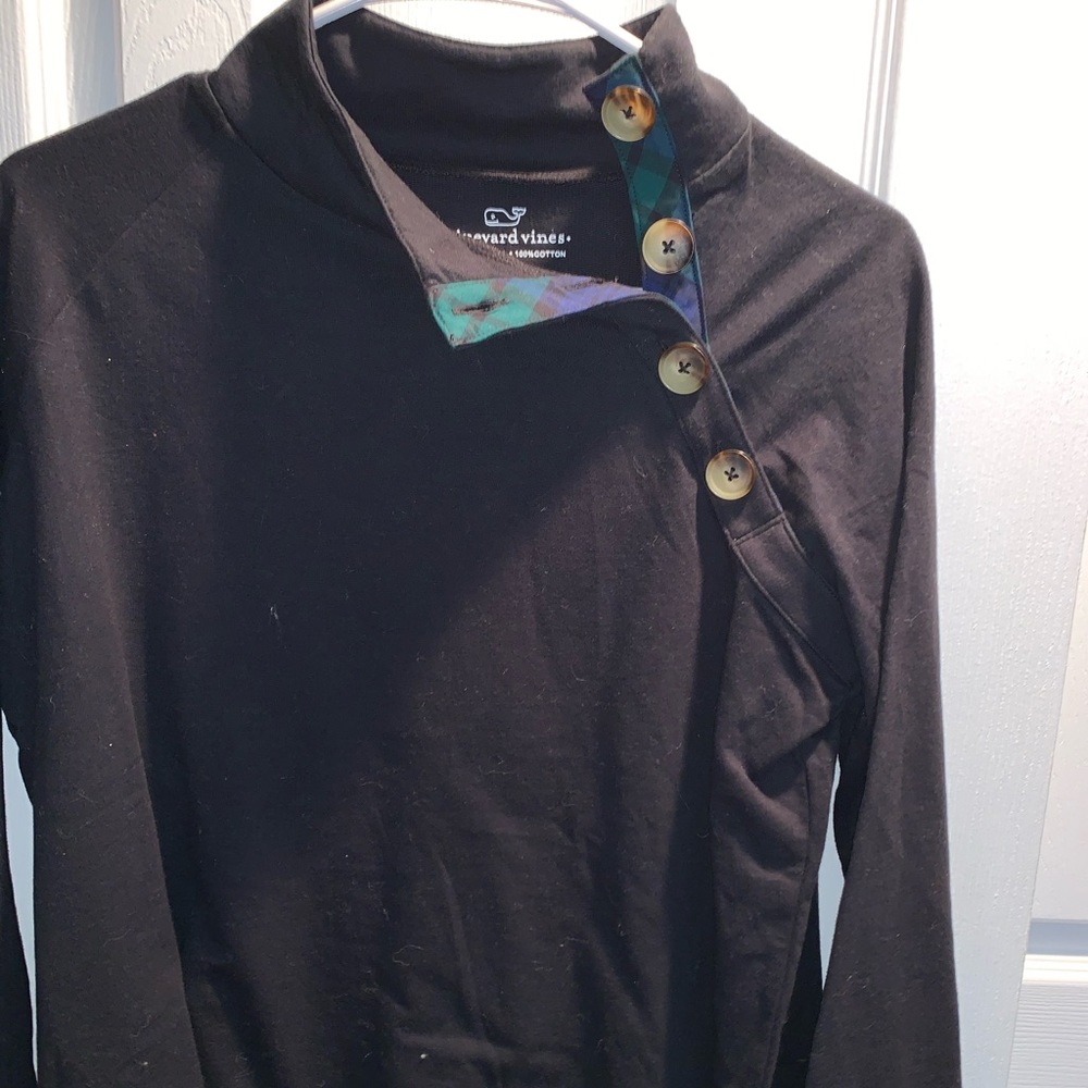 Vineyard Vines sweater